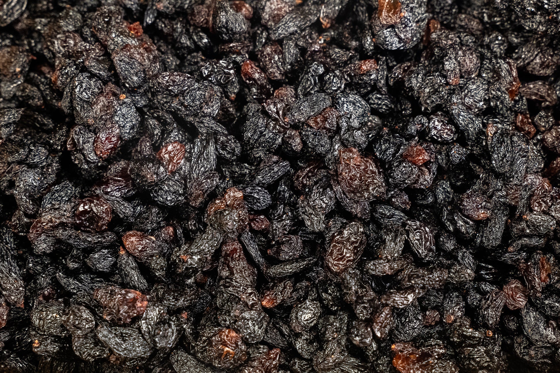 Dark Raisins