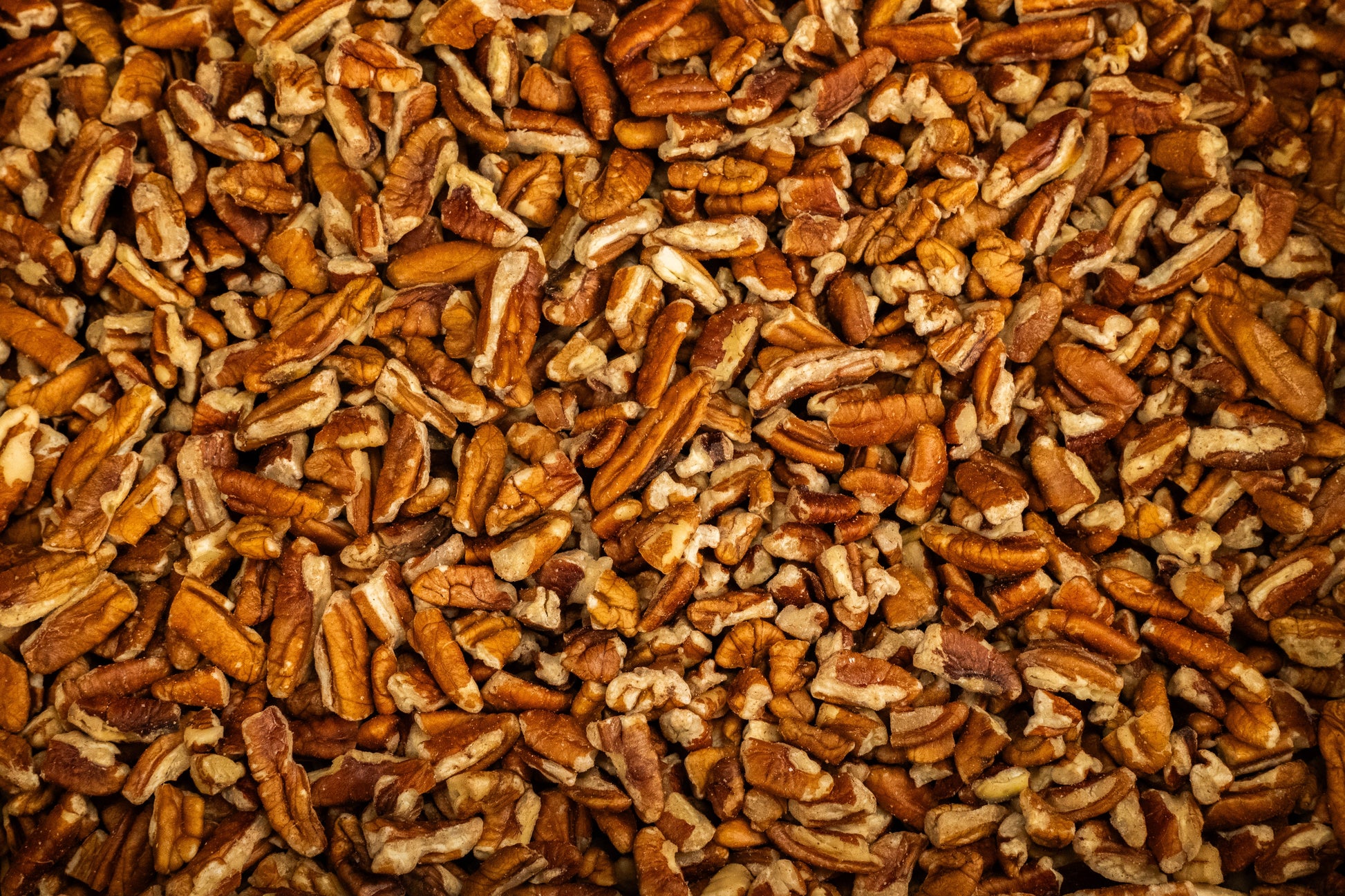 Medium Pecan Pieces Raw